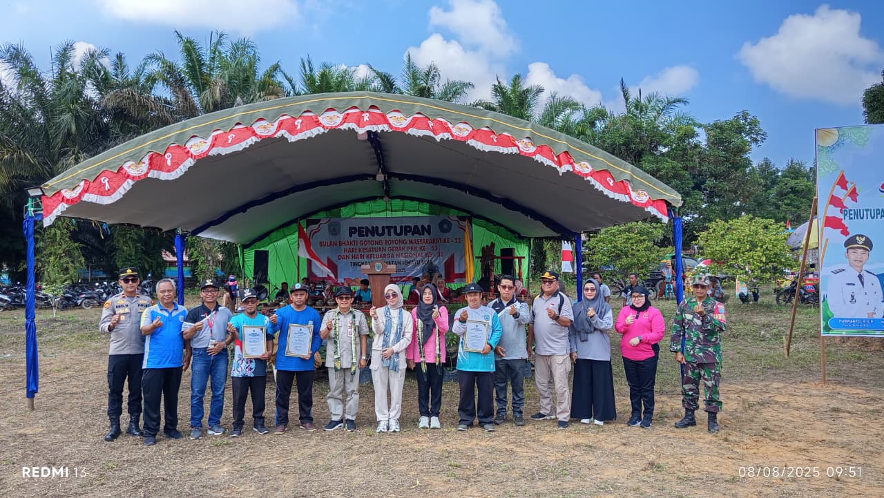 Tri Tunggal Raih Penghargaan Desa Tergiat Tahun 2025