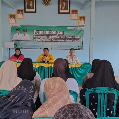 Pelatihan Make Up Natural