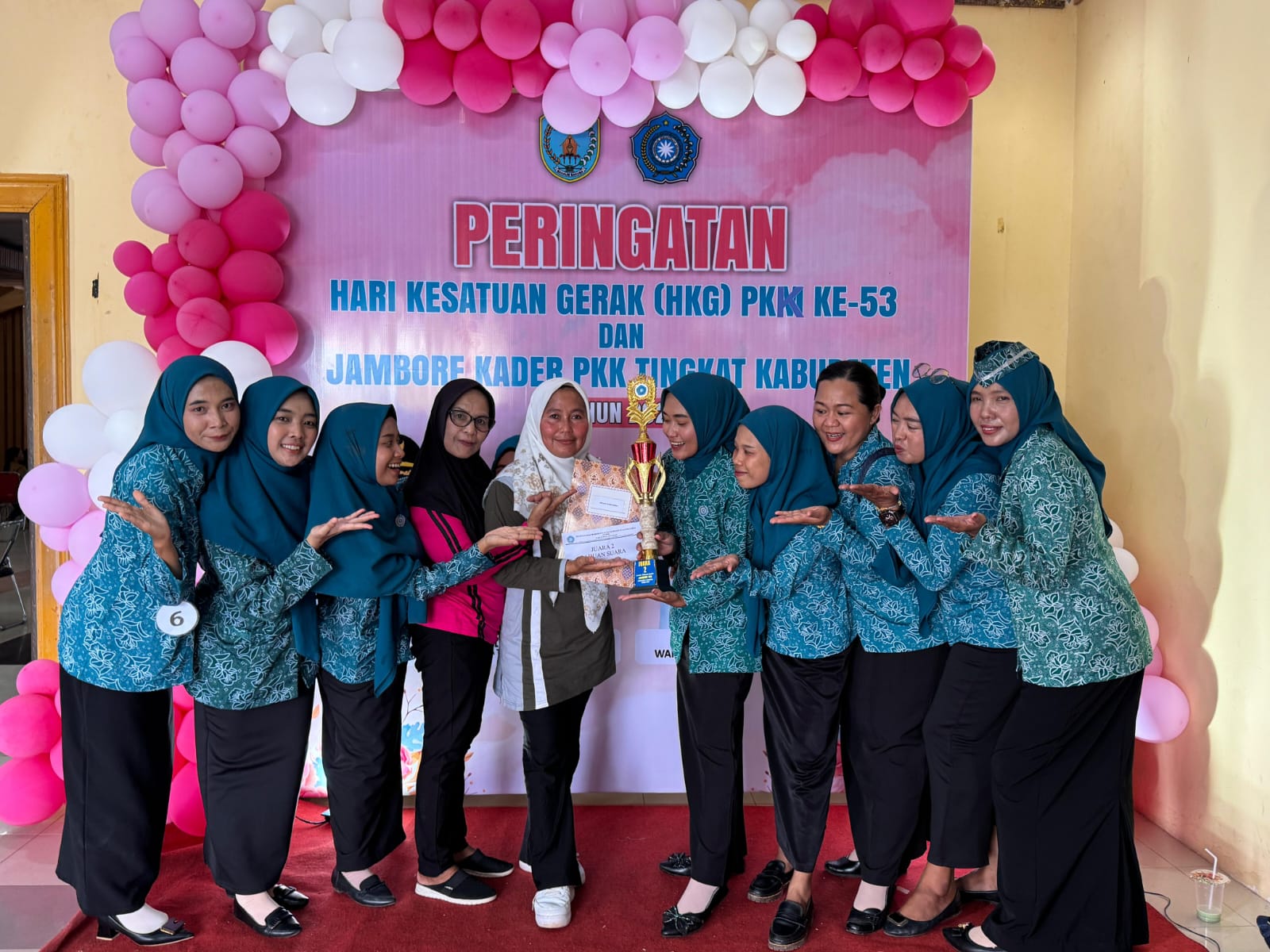 PKK Tri Tunggal Raih Juara 2 Paduan Suara Tingkat Kabupaten Lamandau