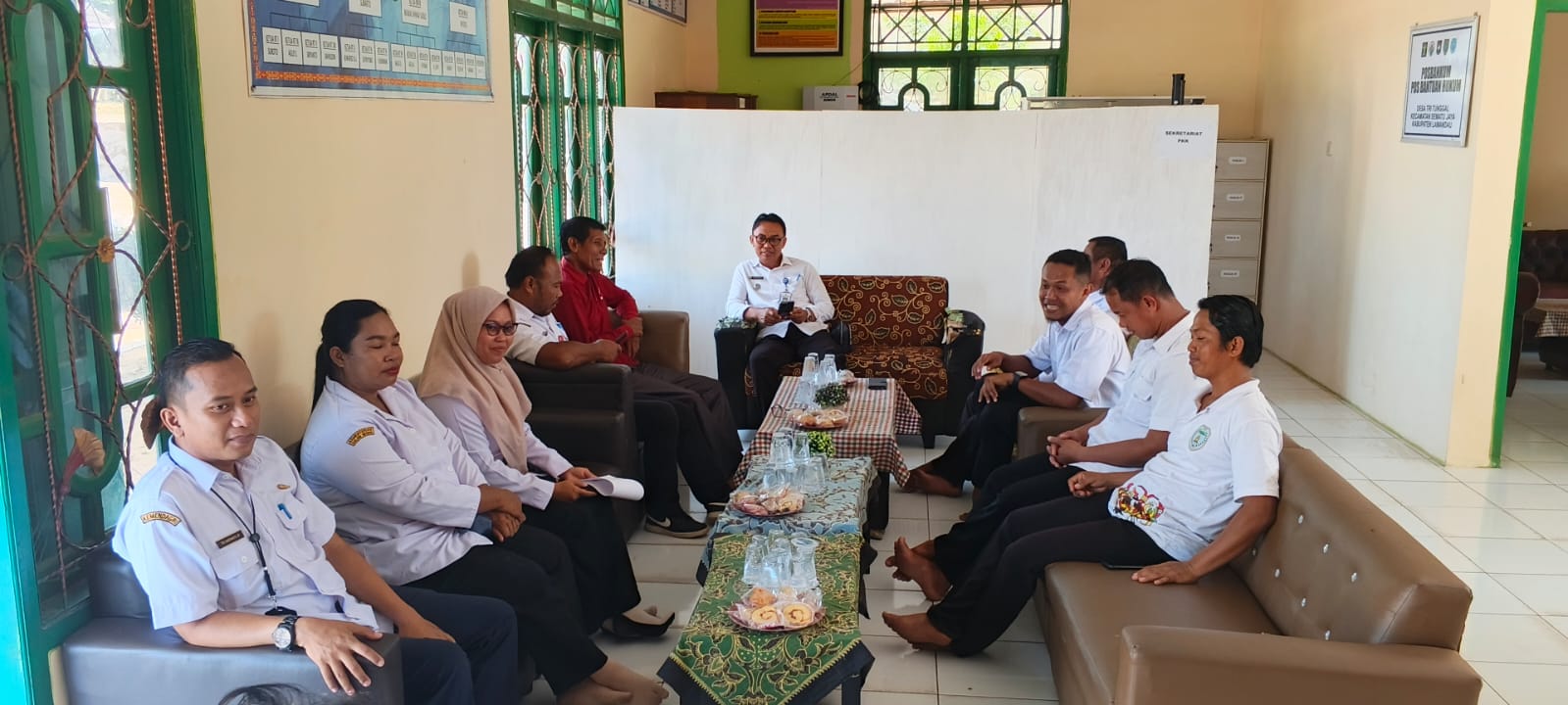 Pemerintah Kecamatan Sematu Jaya Lakukan Monitoring dan Evaluasi APBDes Tahun Anggaran 2025